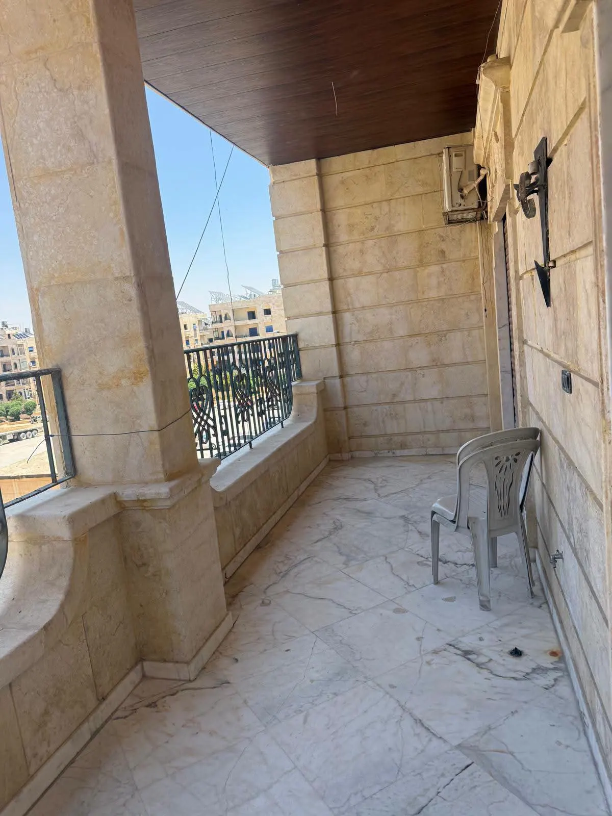 صورة العقار 6