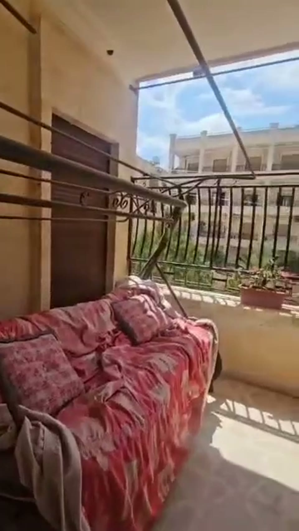 صورة مصغرة لفيديو منزل للبيع في الزهراء — 5 غرف