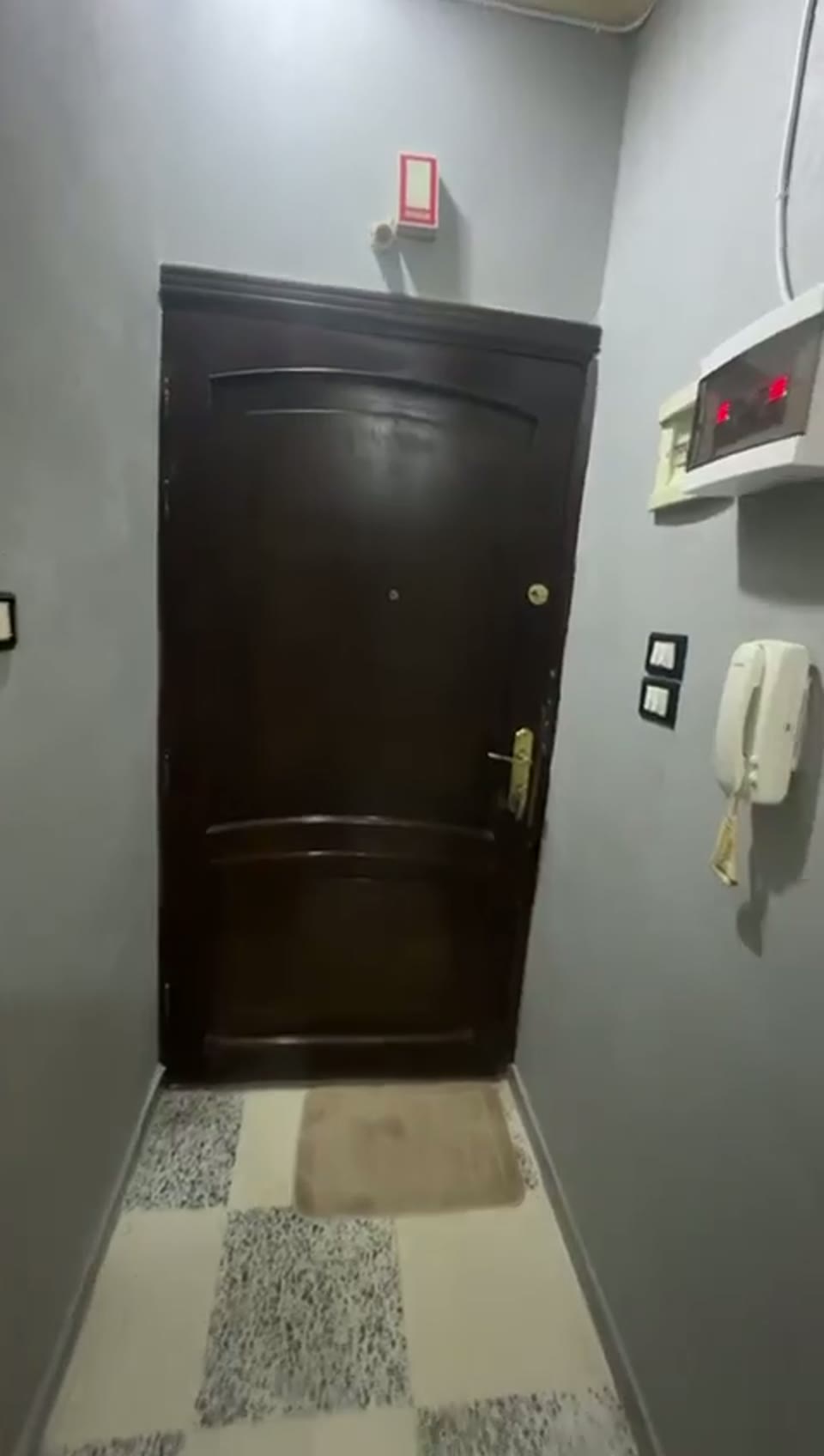 صورة مصغرة لفيديو منزل للإيجار في شارع النيل — 3 غرف