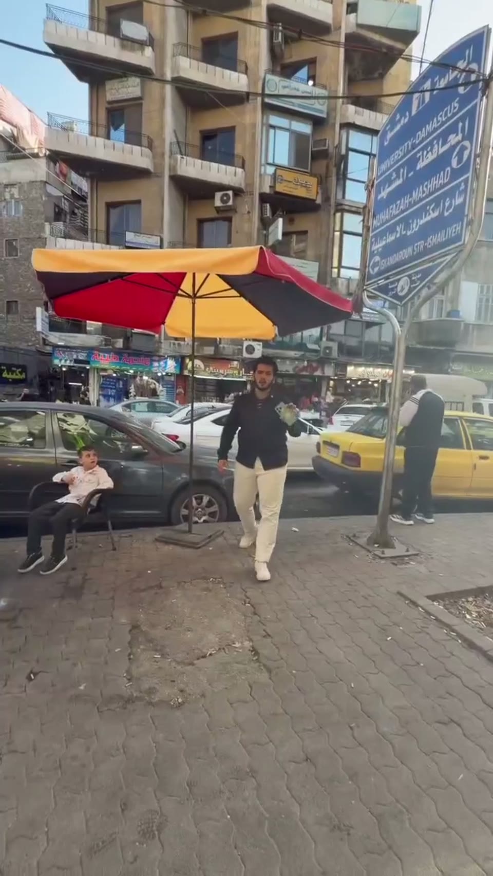 صورة مصغرة لفيديو معمل وأفران كعك للبيع بالمعدات في الجميلية