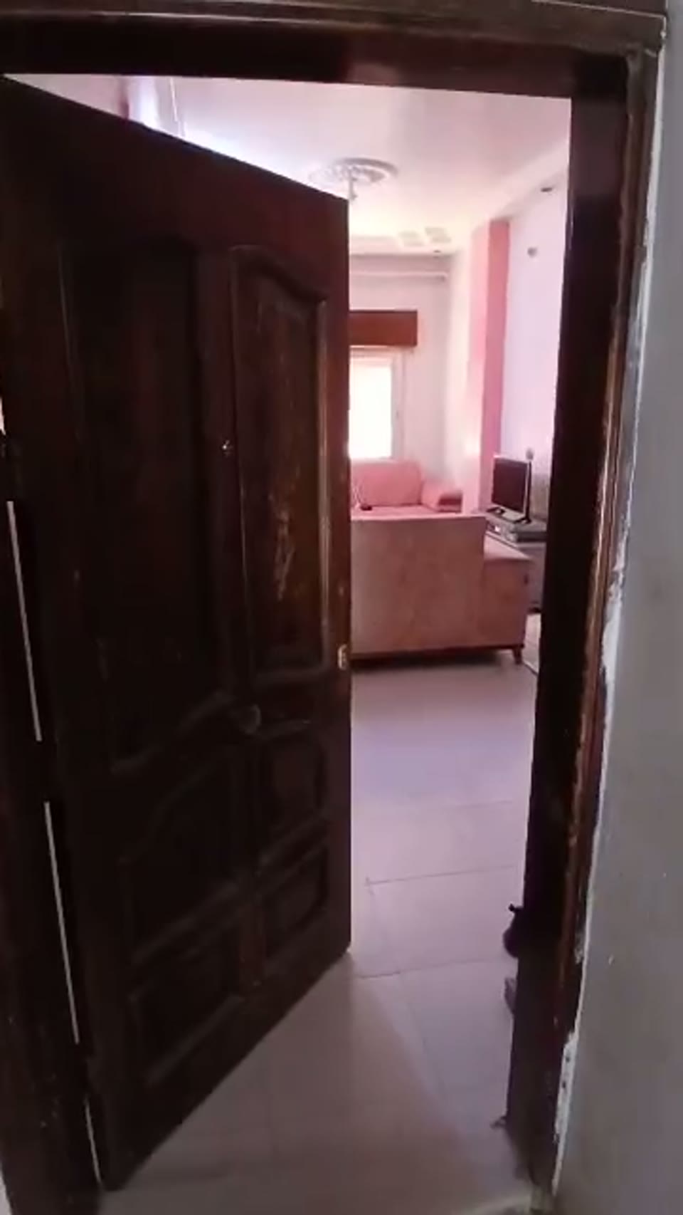 صورة مصغرة لفيديو شقة للبيع في صحنايا