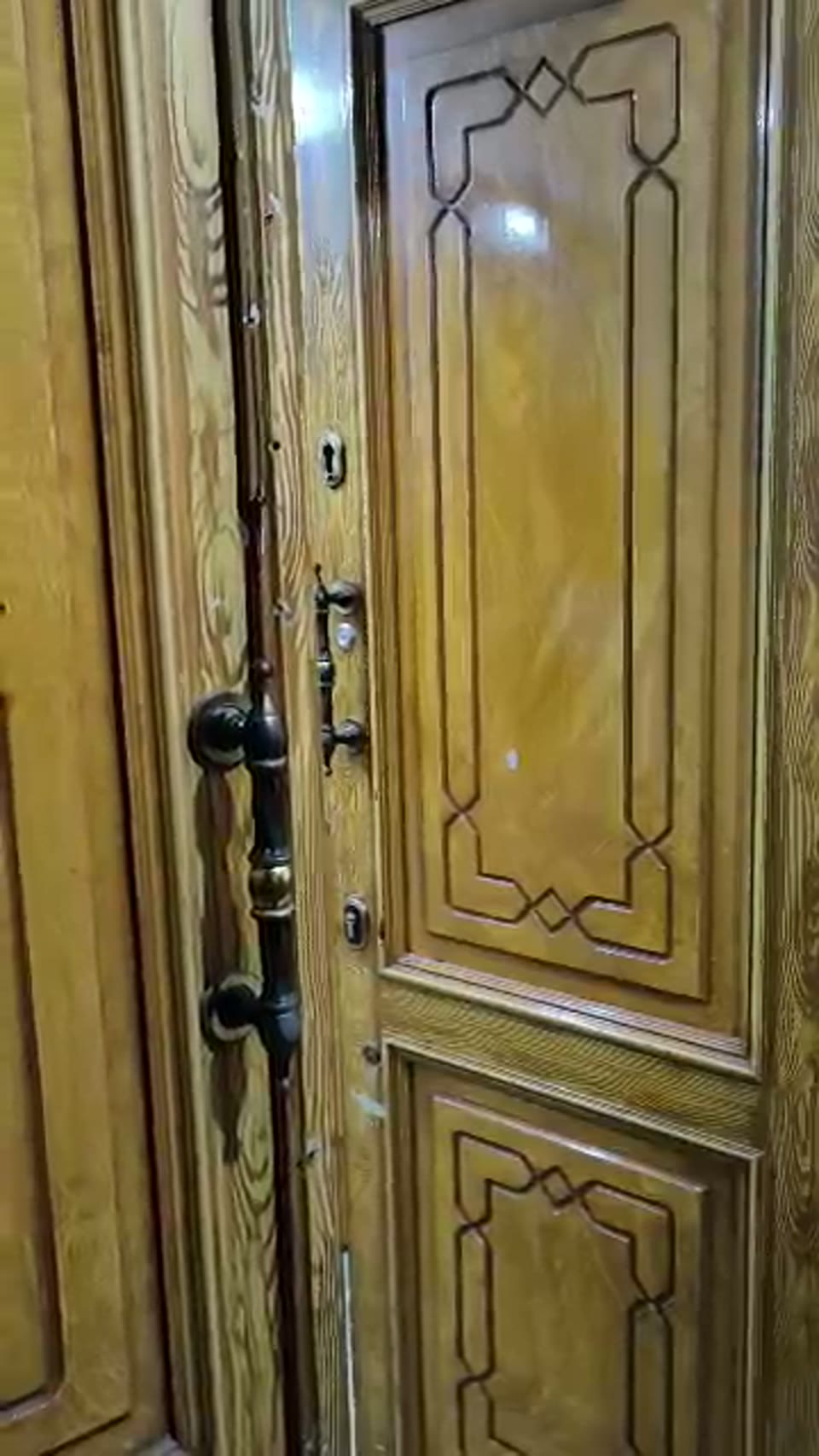 صورة مصغرة لفيديو شقه في الأعظمية المفرق أمام المؤسسة