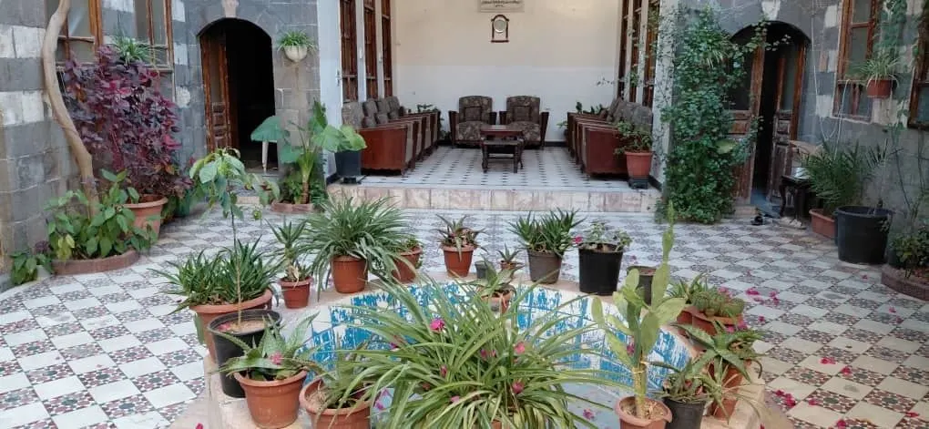 منزل للبيع في باب الجابية