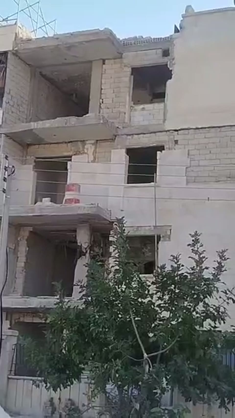 صورة مصغرة لفيديو منزل للبيع في الزهراء — 4 غرف