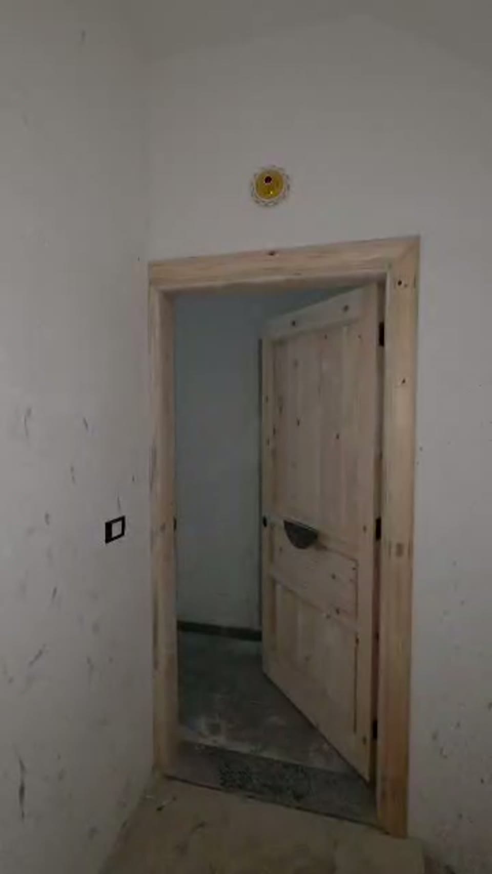 صورة مصغرة لفيديو منزل بالمشهد