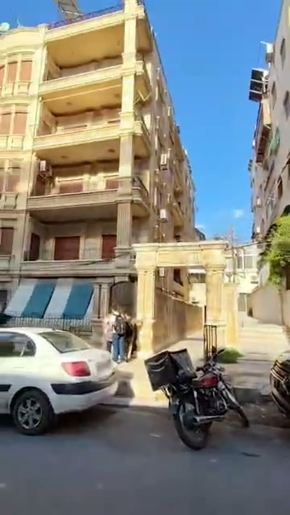 صورة مصغرة لفيديو منزل للبيع في الفرقان — 4 غرف