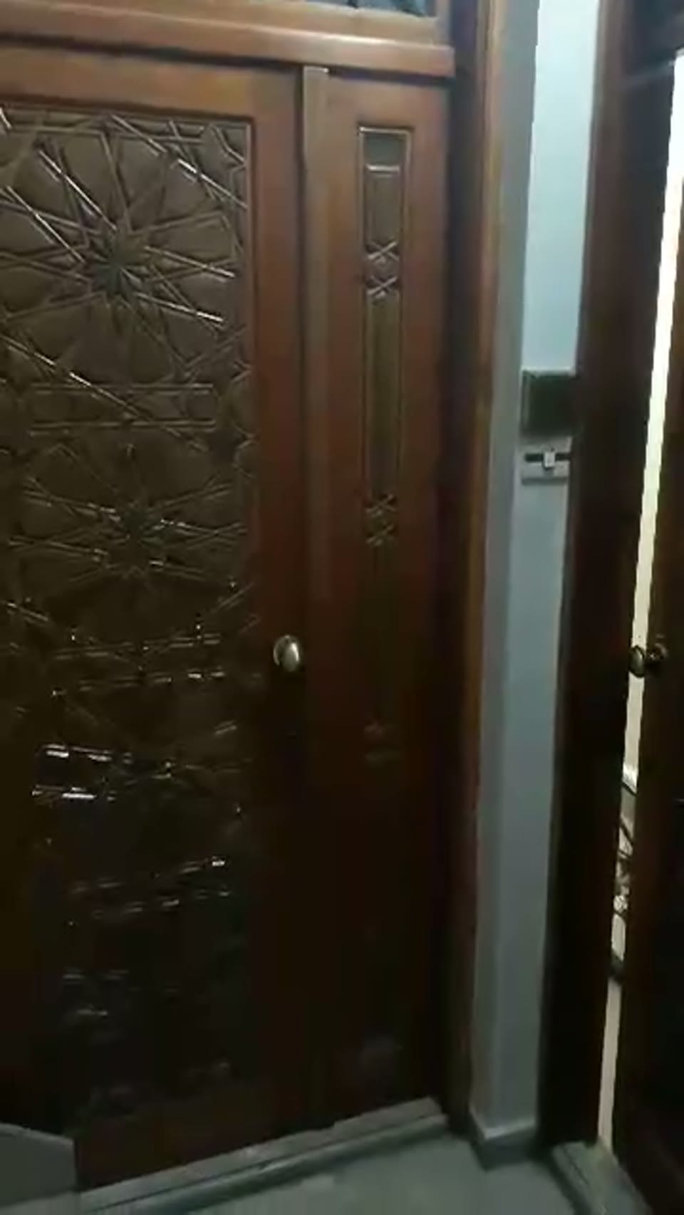 صورة مصغرة لفيديو شقة للبيع في كورنيش الميدان