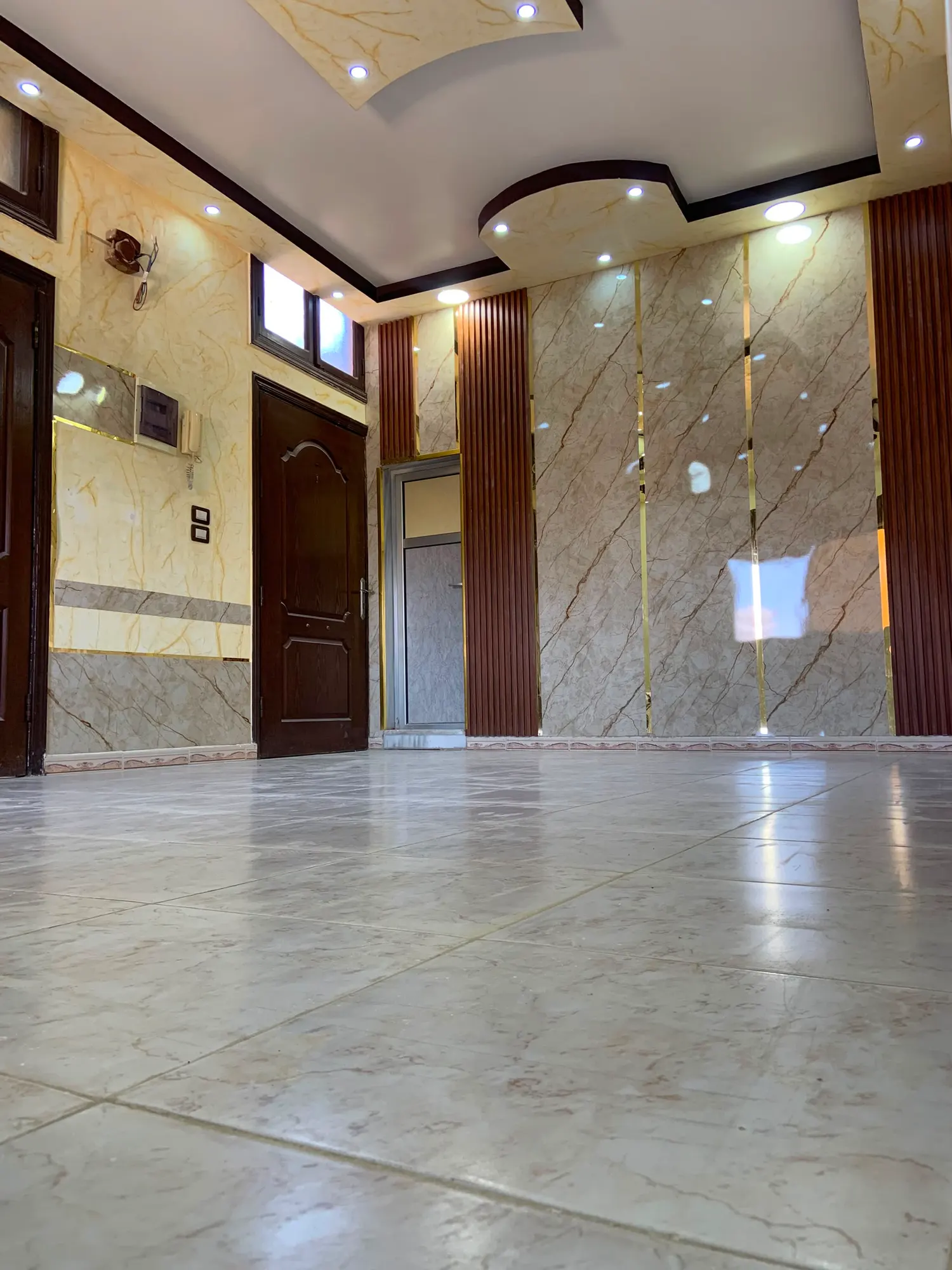 صورة العقار 12
