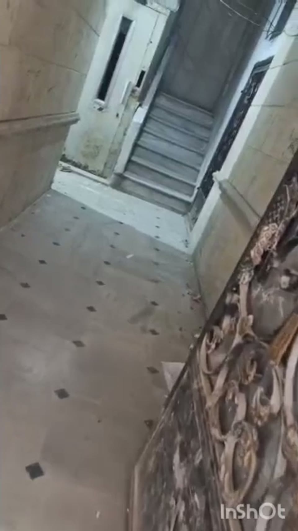 صورة مصغرة لفيديو ثلاث غرف وموزع نزله الانصاري