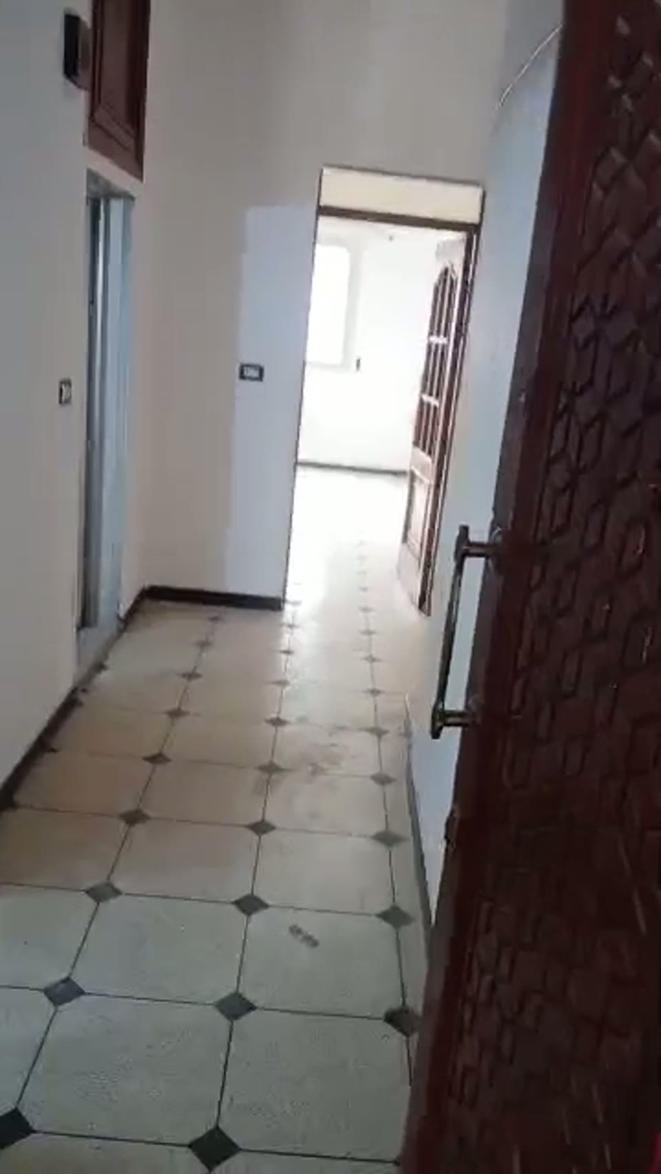 صورة مصغرة لفيديو للبيع اربع غرف بحي الجامعة