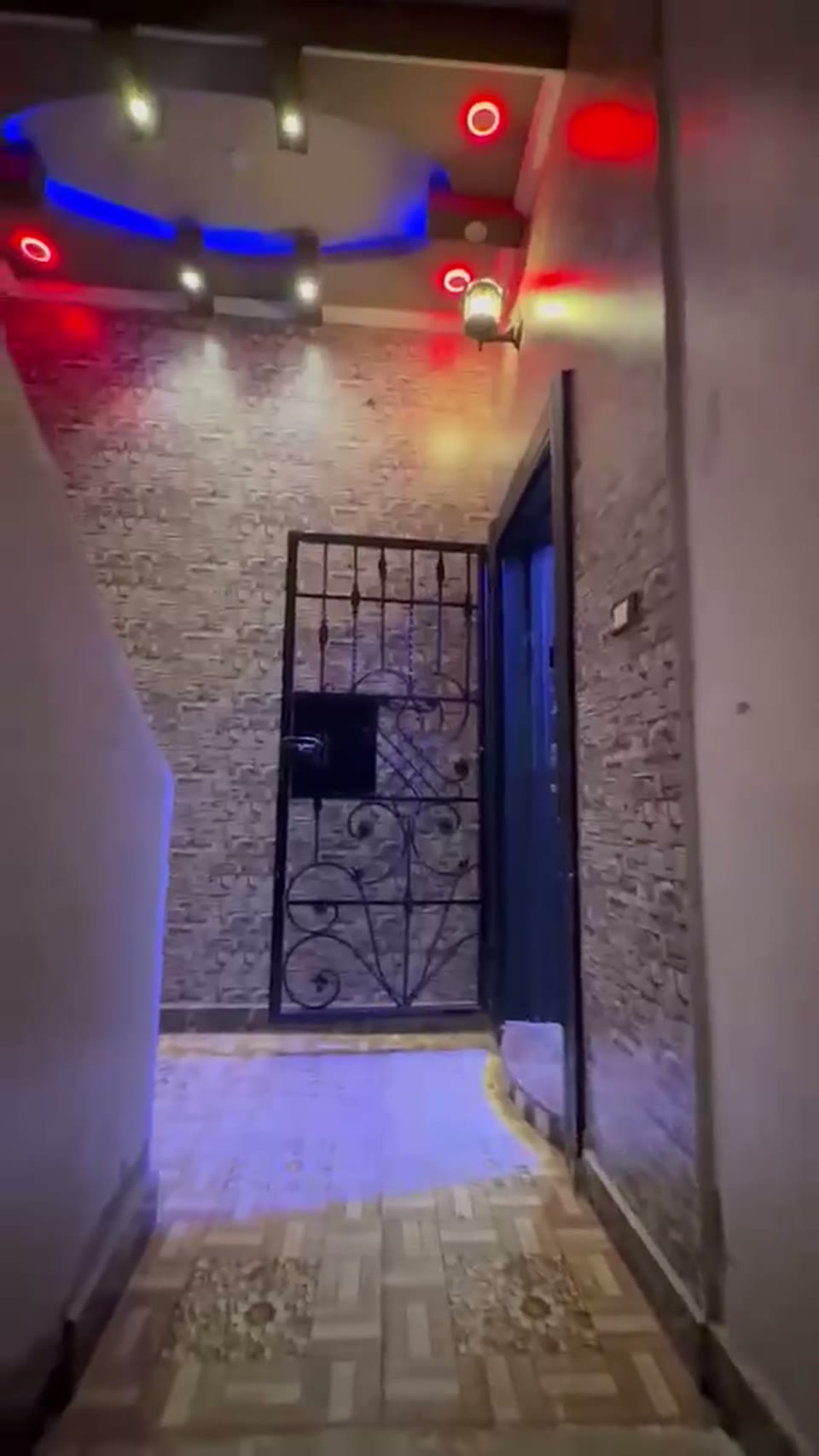 صورة مصغرة لفيديو شقة بلكون اول في الفردوس