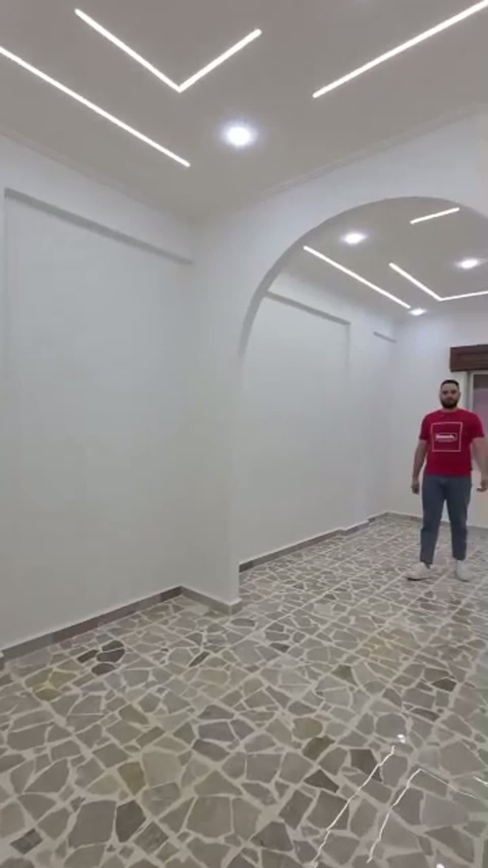 صورة مصغرة لفيديو للبيع ٣ وصالون حي الاذاعة
