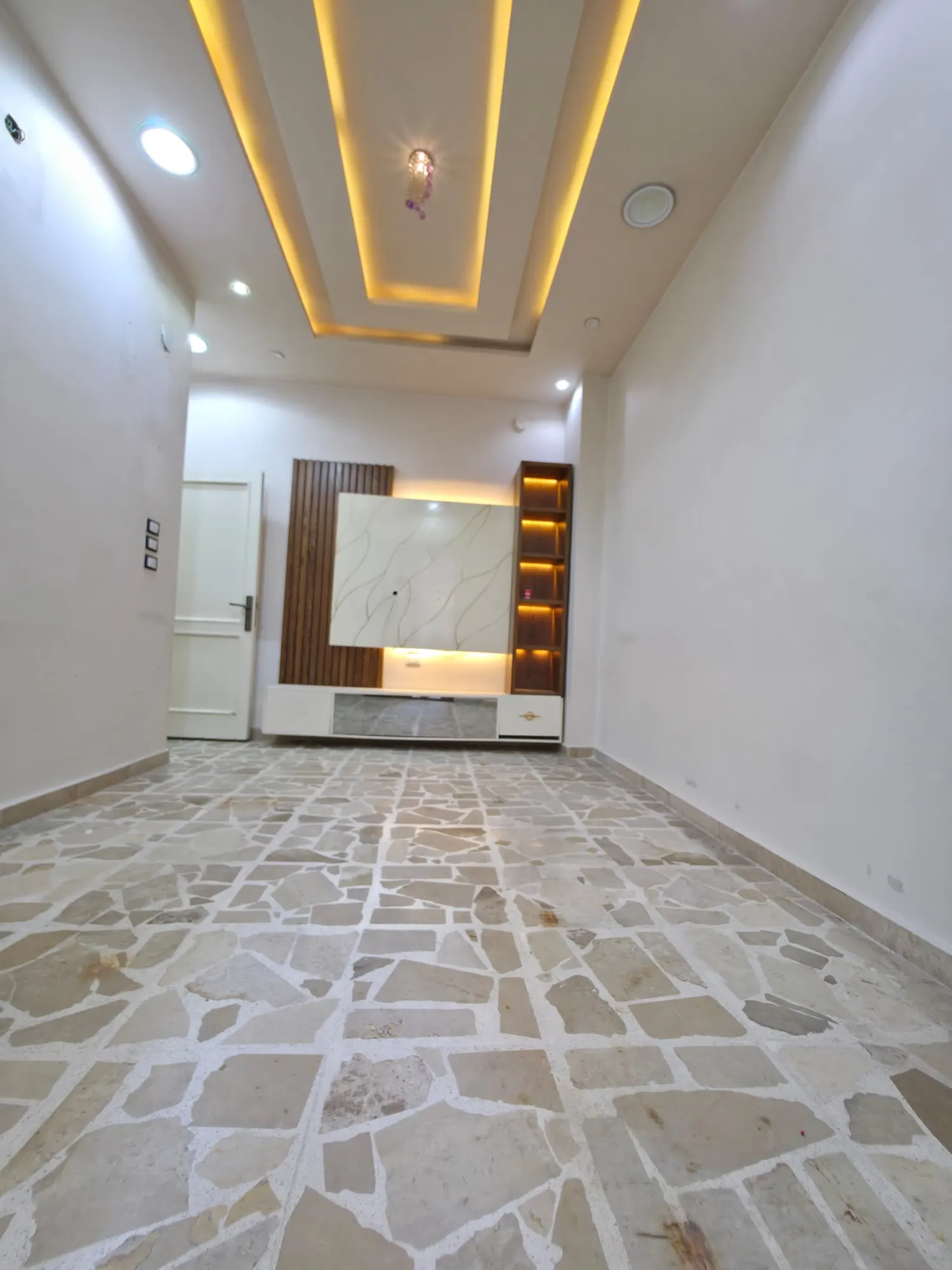 صورة العقار 12