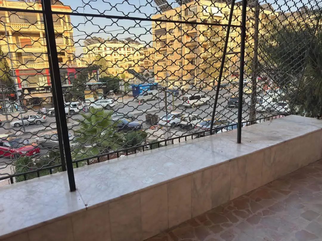 للبيع منزل بالفرقان عالشارع الرئيسي